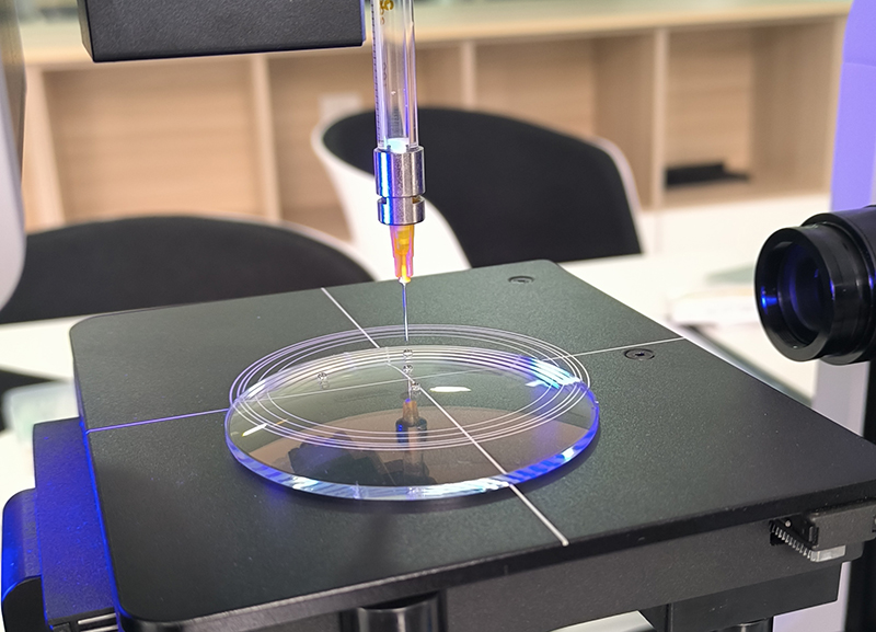 如何用接触角测量仪判断材料表面亲不亲水的方法